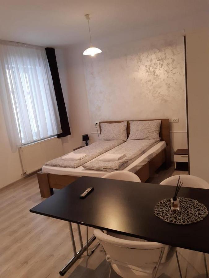 Modern Apartament Central Old Town 布拉索夫 外观 照片